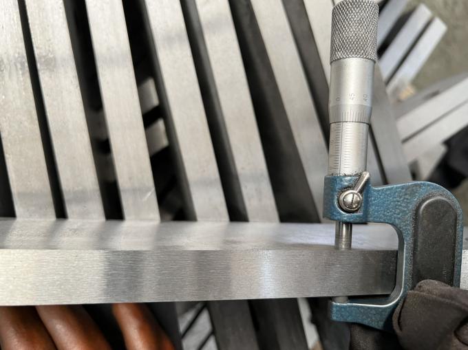 Op maat gemaakte hydraulische scheermachine lemmen scheer roestvrij staal lemmen snijmes metalen snijmachine lemmen 18